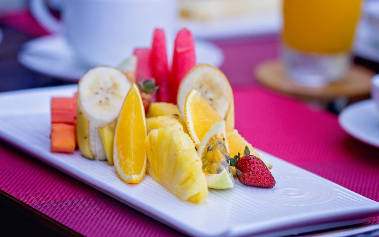 Amora Lagoon Hotel Katunayaka Zewnętrze zdjęcie